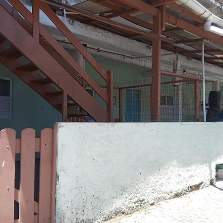 Arraial Do Cabo Casa Azul Quartos Casal E 3 Pessoas, Hostel Kültér fotó